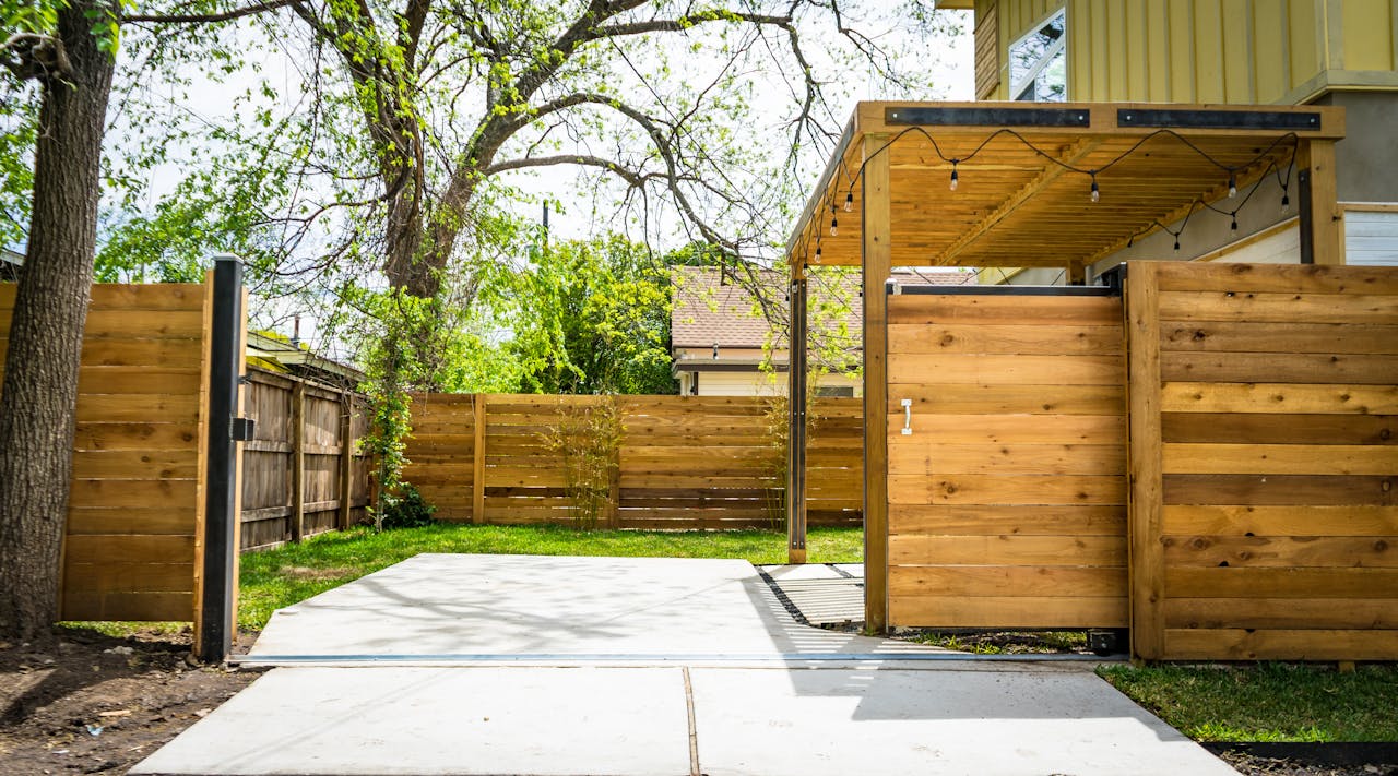 Choose a fence that improves your home value